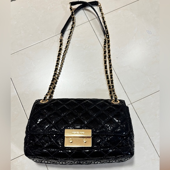 MICHAEL Michael Kors Women's Sloan Large Black Chain Shoulder Bag with dust bag - Picture 6 of 16